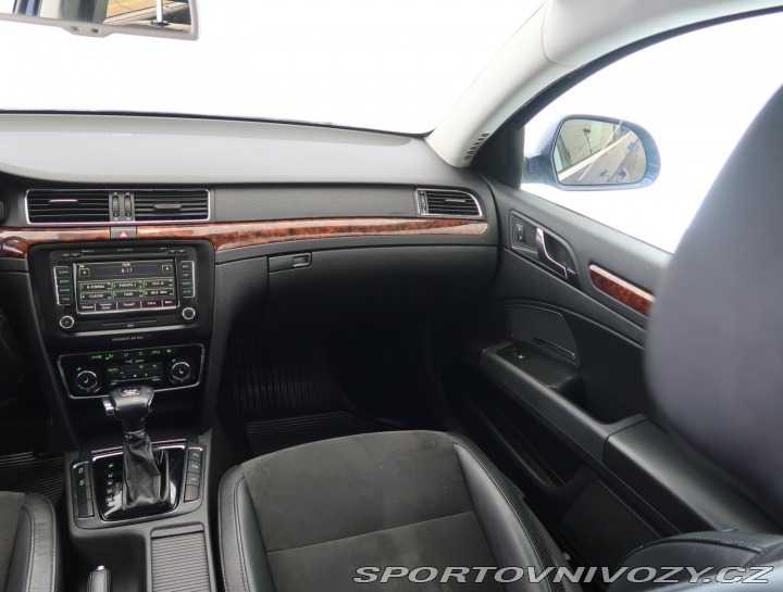 Škoda Superb Elegance 3.6 FSI V6 2009