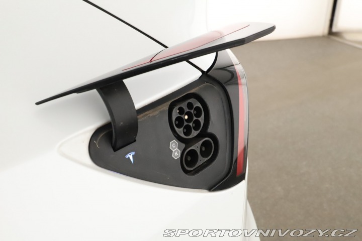 Tesla Model Y Long Range AWD 79kWh 2022