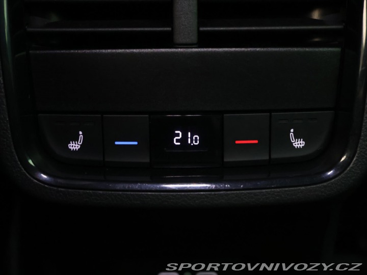 Škoda Octavia RS 2,0 TSI RS DSG 1.Maj CZ D 2021