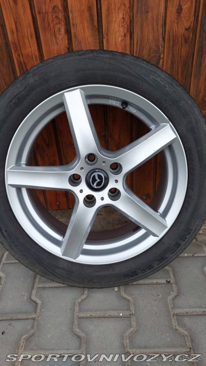 Mazda Ostatní modely 3 2,0 2014