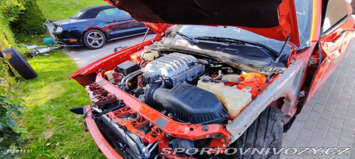 Dodge Challenger 6.2L/ SRT/ Hellcat/ 707hp 2016