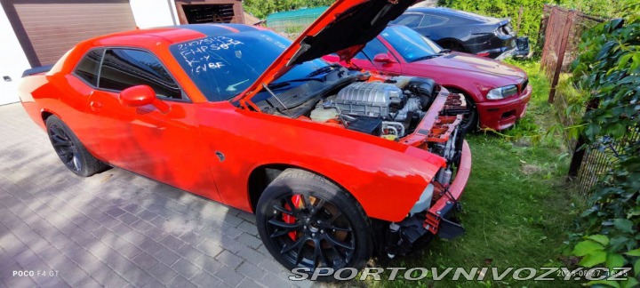 Dodge Challenger 6.2L/ SRT/ Hellcat/ 707hp 2016