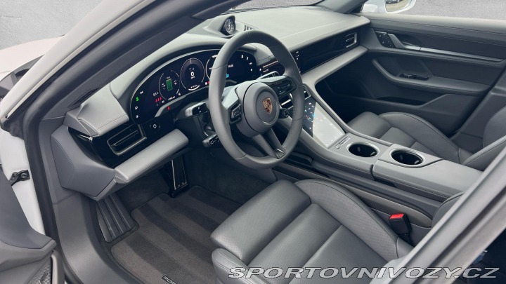 Porsche Taycan 4S 2024