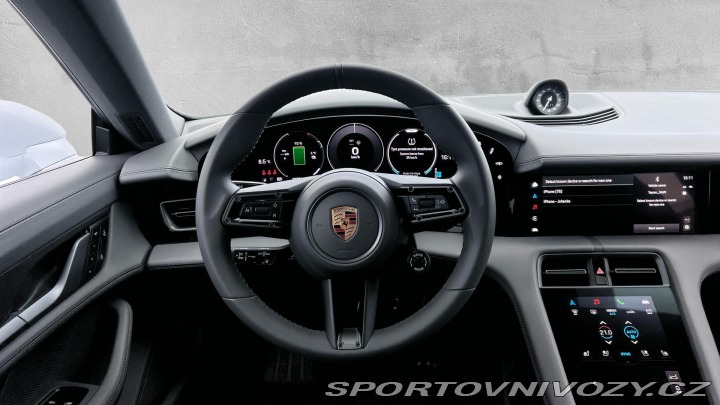 Porsche Taycan 4S 2024