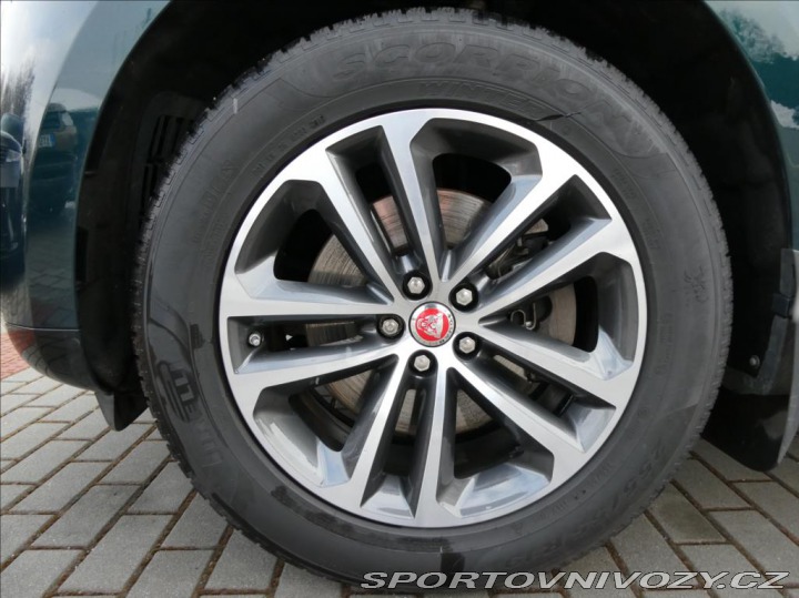 Jaguar F-Pace 2,0 P250 SE AWD,1.maj,ČR, 2022