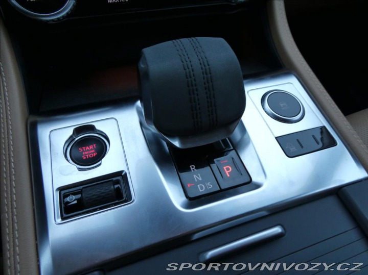 Jaguar F-Pace 2,0 P250 SE AWD,1.maj,ČR, 2022