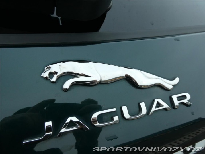 Jaguar F-Pace 2,0 P250 SE AWD,1.maj,ČR, 2022