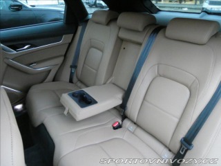 Jaguar F-Pace 2,0 P250 SE AWD,1.maj,ČR, 2022