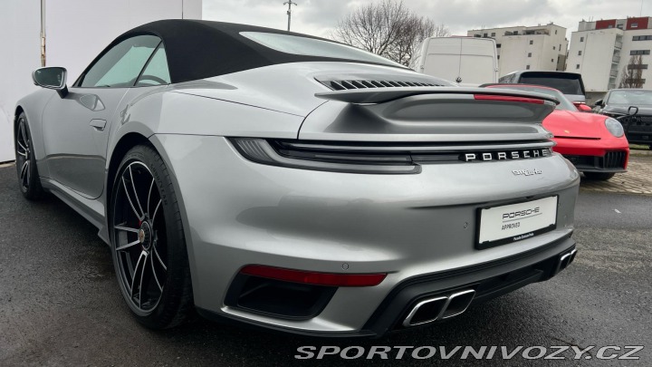 Porsche 911 Turbo 2021