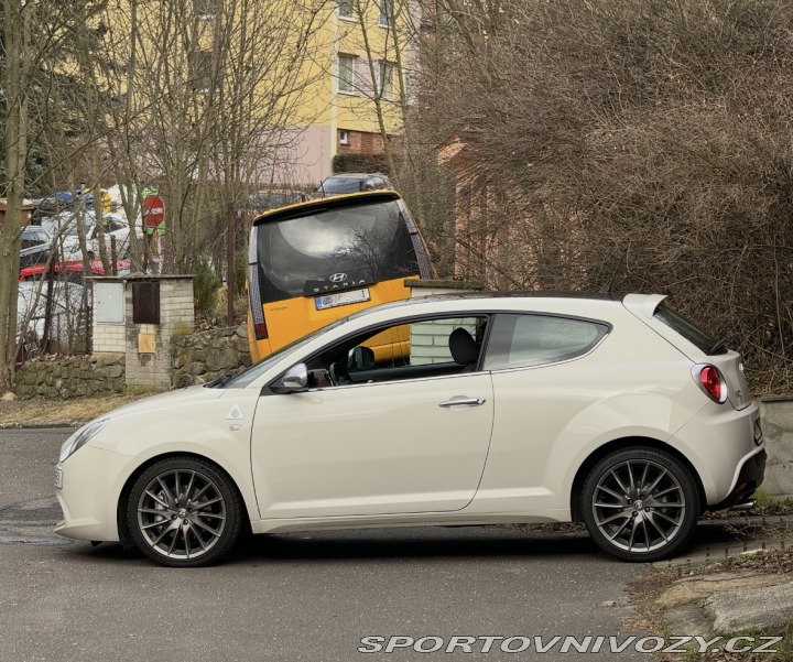 Alfa Romeo MiTo Quadrifoglio Verde 2010