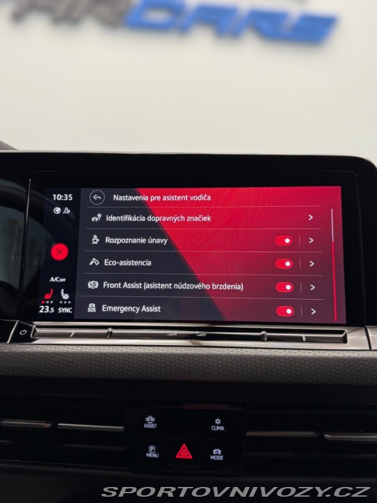 Volkswagen Golf 2.0 TSI GTI DSG 180kW/24 2021