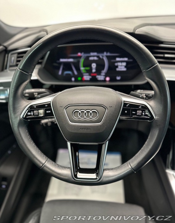 Audi Ostatní modely E-tron  55 quattro S line 2023