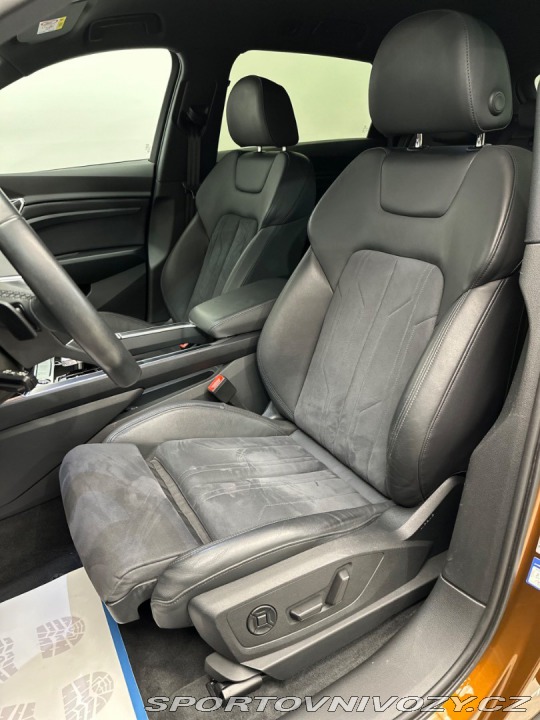 Audi Ostatní modely E-tron  55 quattro S line 2023