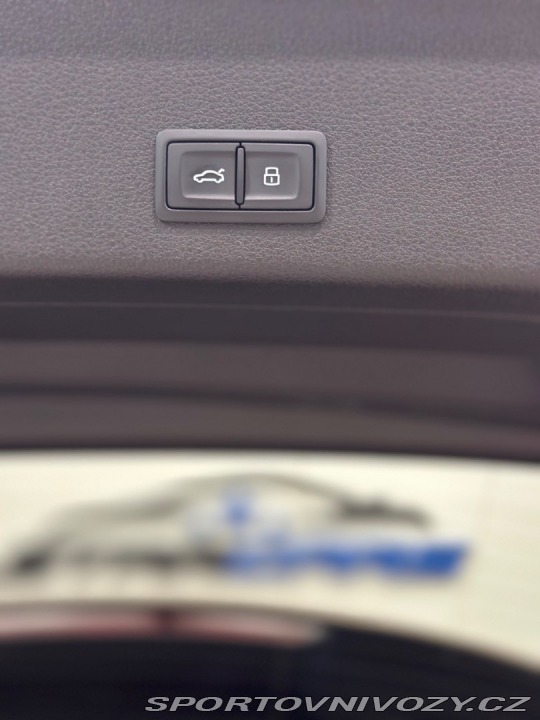 Audi Ostatní modely E-tron  55 quattro S line 2023