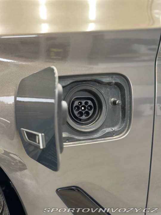 BMW 5 545e xDrive M Sport / La 2021