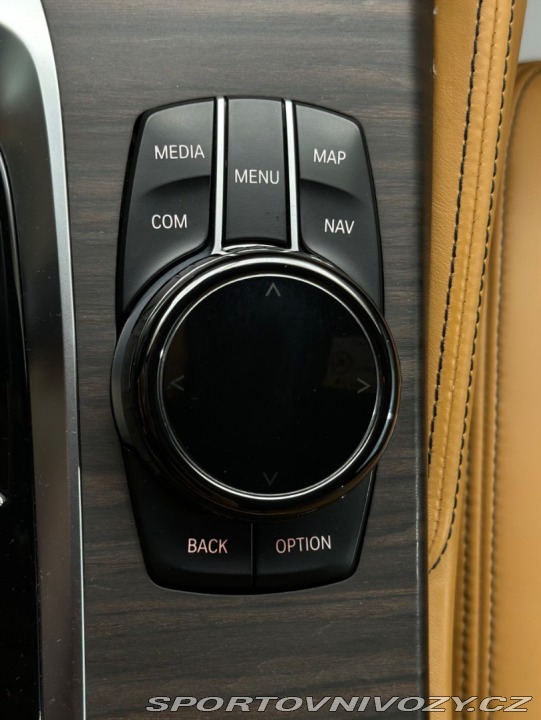 BMW 5 545e xDrive 2021