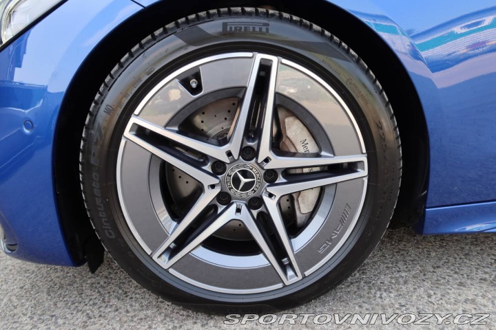 Mercedes-Benz C C180 AMG Line 1.majiteľ 2021