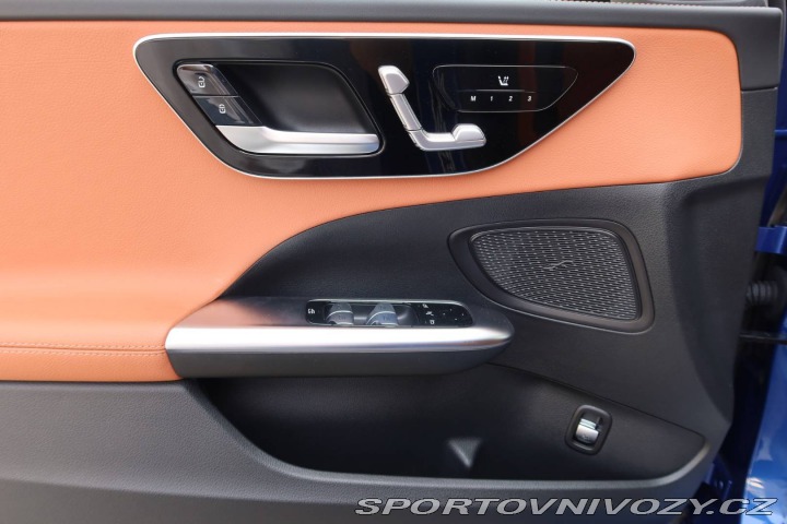 Mercedes-Benz C C180 AMG Line 1.majiteľ 2021