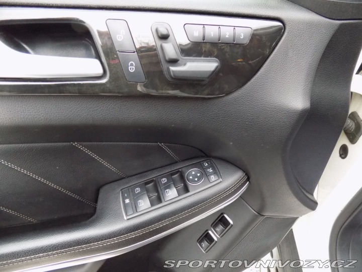 Mercedes-Benz Ostatní modely GL 500/4-M/PANO/Full-LED/ 2013