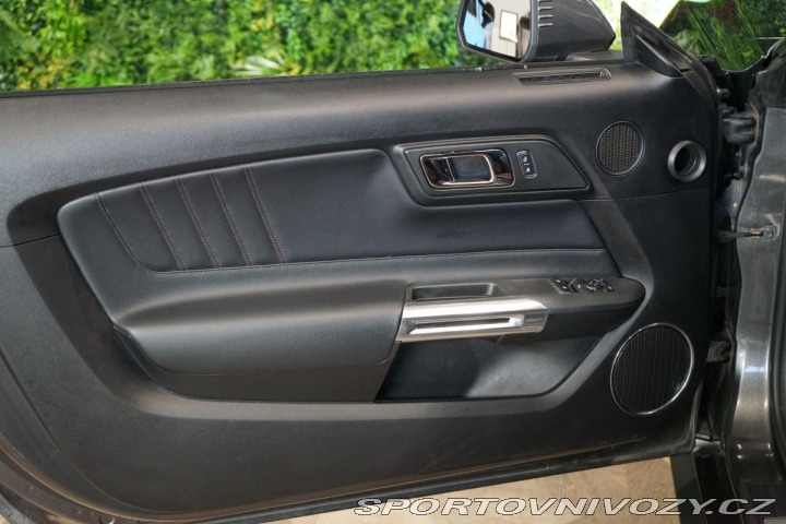 Ford Mustang GT*5.0*V8*A/T*CARPLAY*KAM 2017