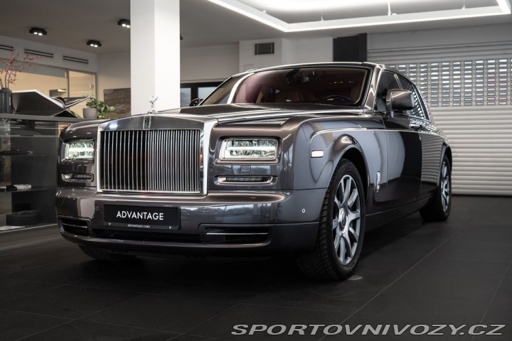Rolls Royce Phantom 360/Vyhřívaná sedadla 2015