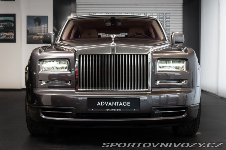Rolls Royce Phantom 360/Vyhřívaná sedadla 2015