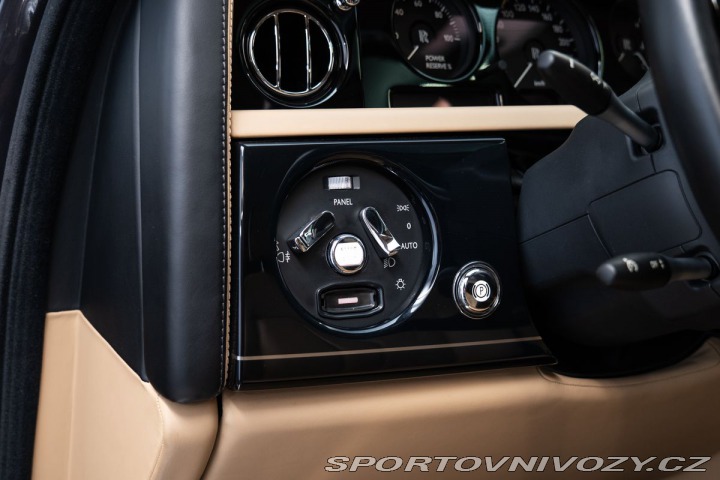 Rolls Royce Phantom 360/Vyhřívaná sedadla 2015