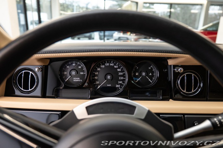 Rolls Royce Phantom 360/Vyhřívaná sedadla 2015