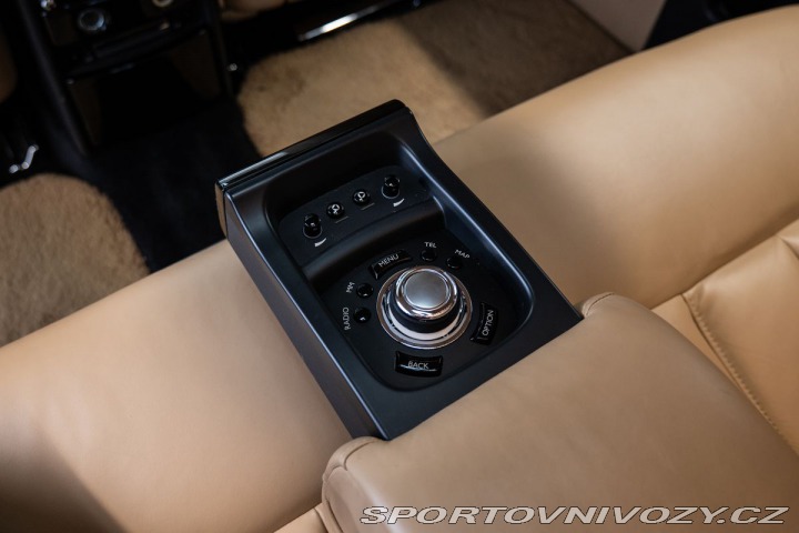 Rolls Royce Phantom 360/Vyhřívaná sedadla 2015