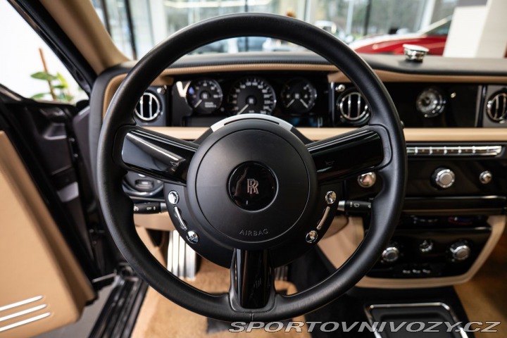 Rolls Royce Phantom 360/Vyhřívaná sedadla 2015