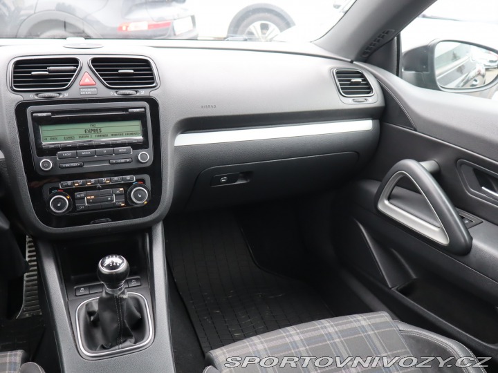 Volkswagen Scirocco 1.4 TSI 2011