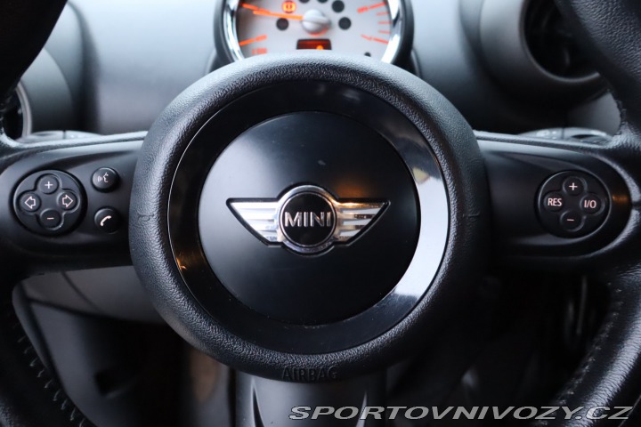 Mini Countryman Cooper D ALL4 2011