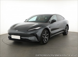 Ostatní značky Ostatní modely Rising F7  77 kWh RWD 2025