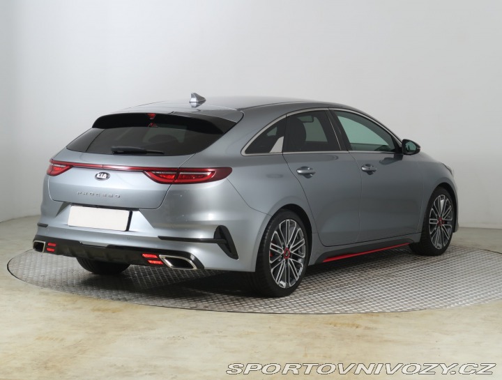 Kia ProCeed GT 1.6 T-GDI 2020