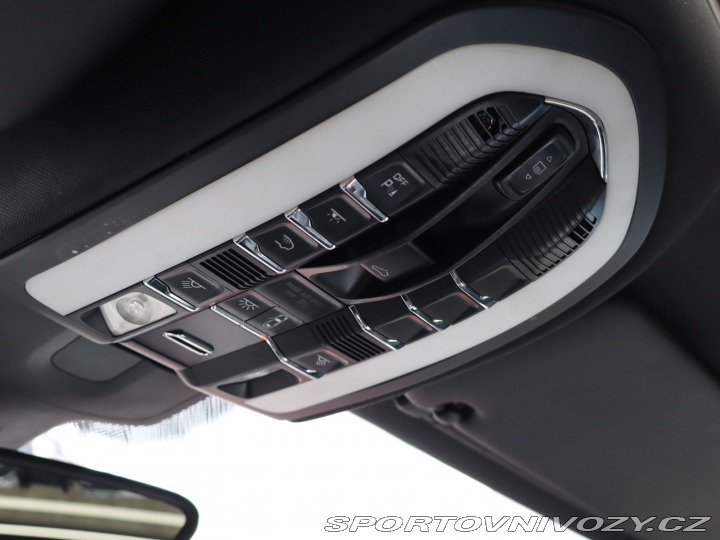 Porsche Cayenne Diesel 2012