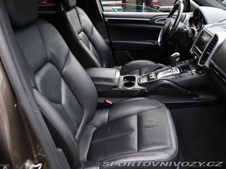 Porsche Cayenne Diesel 2012