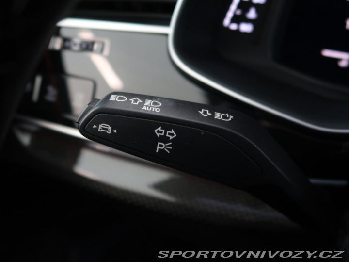 Audi SQ8 S-line TFSI 2022