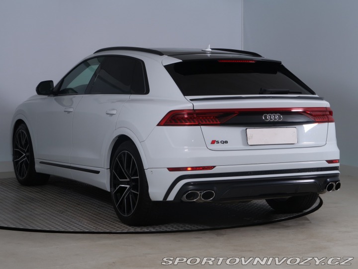 Audi SQ8 S-line TFSI 2022