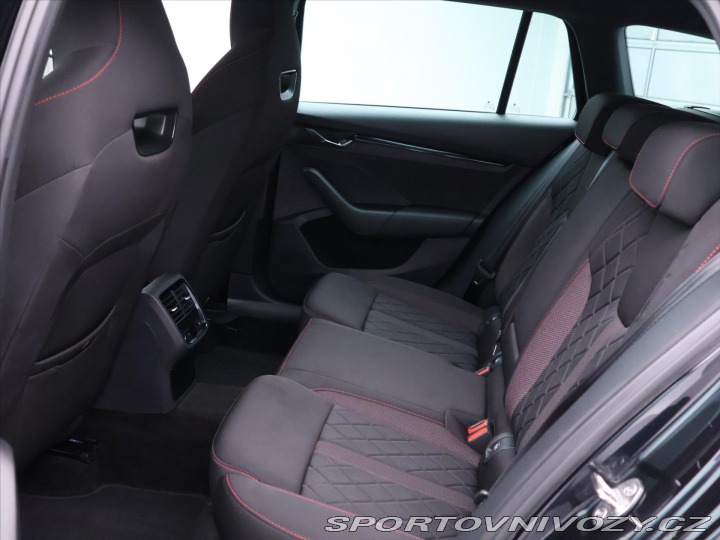 Škoda Octavia RS 2,0 TDI RS 147kW DSG 4X4 2021