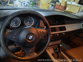 BMW 5 3,0 e61 530XD 2006