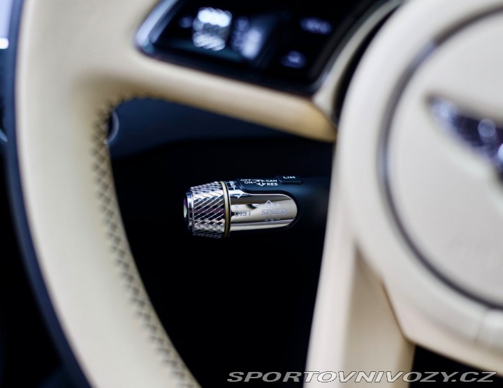 Bentley Continental 4.0 V8 440 KW 4x4| Nočné 2020