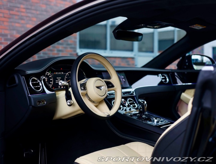 Bentley Continental 4.0 V8 440 KW 4x4| Nočné 2020