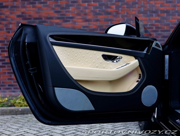 Bentley Continental 4.0 V8 440 KW 4x4| Nočné 2020