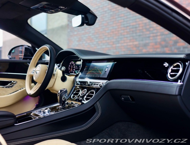 Bentley Continental 4.0 V8 440 KW 4x4| Nočné 2020