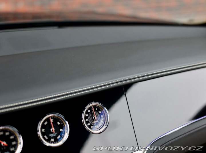 Bentley Continental 4.0 V8 440 KW 4x4| Nočné 2020