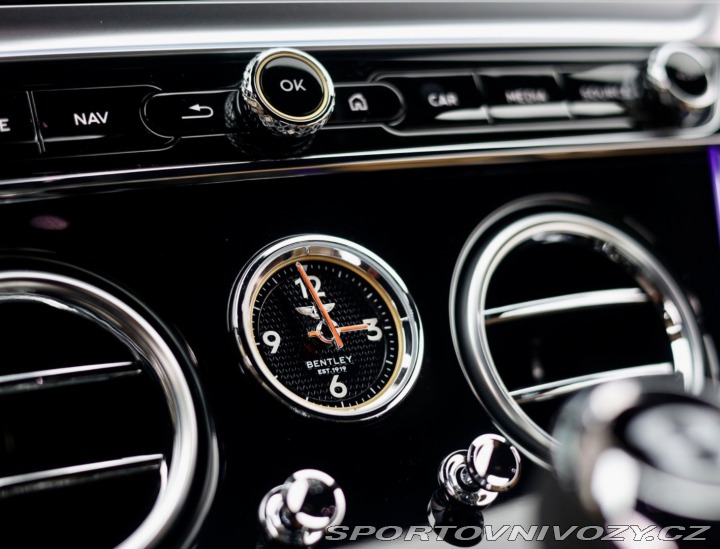 Bentley Continental 4.0 V8 440 KW 4x4| Nočné 2020