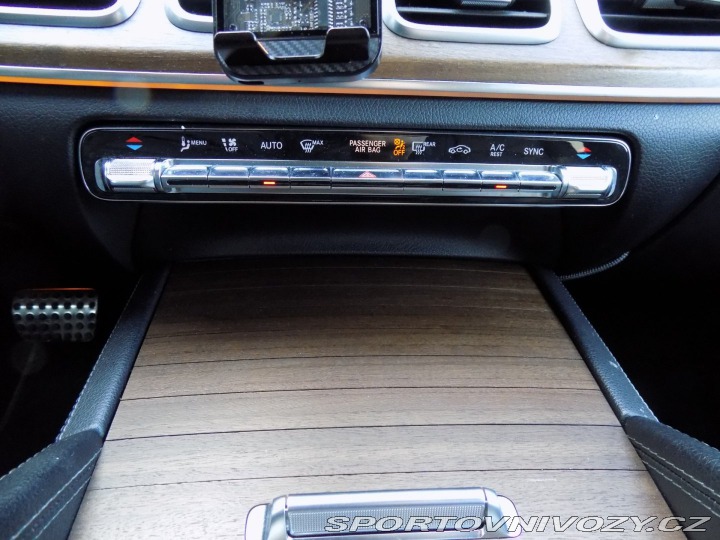 Mercedes-Benz Ostatní modely GLS 400d/AMG-Line/4-M/1.M.ČR/ 2020