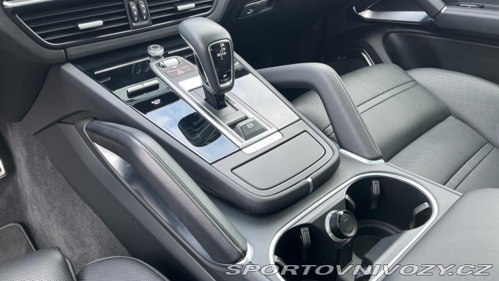 Porsche Cayenne Turbo 2019