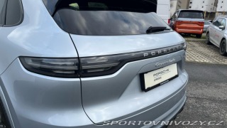 Porsche Cayenne Turbo 2019