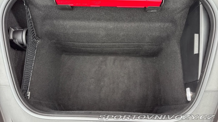 Porsche 911 Carrera 2025